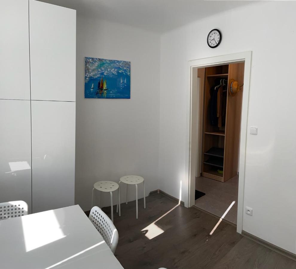 Apartman Galerie - リプノ・ナト・ヴルタヴォウ エクステリア 写真